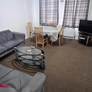  Apartment Simple 2bed Flat In Edinburgh. United Kingdom